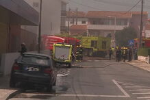 Aeronave caiu junto a supermercado