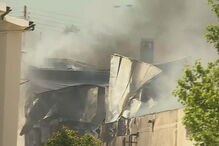 Aeronave caiu junto a supermercado