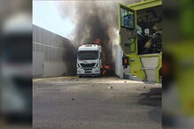 camião, avião, tires, acidente, queda