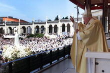 2017-04-17_19_09.44 João Paulo II Fátima 2000 Inácio Rosa4 Lusa.jpg