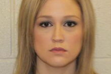 Rachel Respess terá sido convidada pela colega para ter sexo com o menor