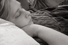 Dá luz bebé sem cérebro para que este possa doar órgãos