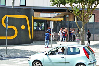 Polémicas com o diretor do Agrupamento de Escolas Dr. Azevedo Neves são antigas 