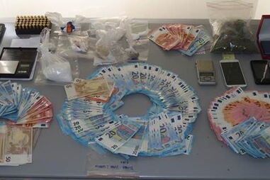 Material apreendido pela PJ a traficantes de droga 