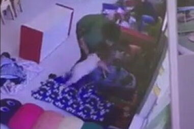 Agressões a crianças foram transmitidas em direto