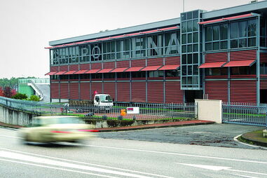 Grupo Lena ganhou vários milhões a reabilitar escolas secundárias 