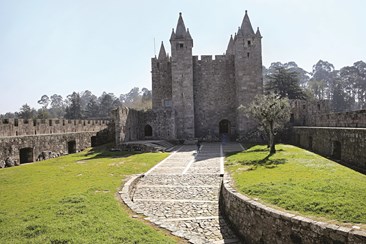 O Concelho Medieval De Santa Maria Da Feira Destinos Correio Da Manha