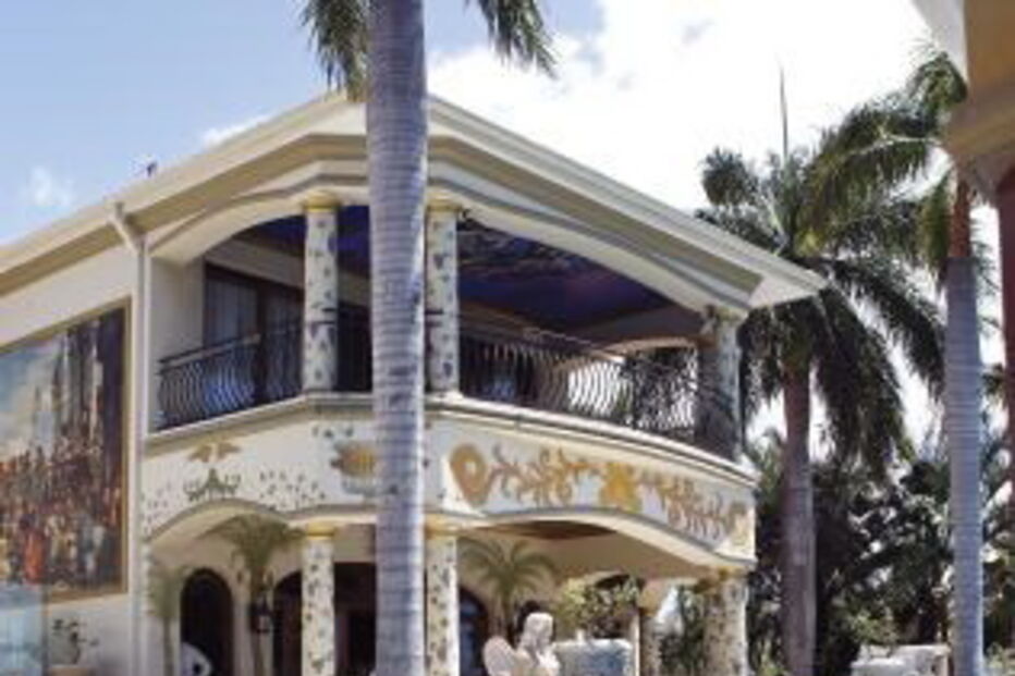 Travers Beynon, 'O Homem dos Doces', mostra o que se passa na mansão 'Loja dos Doces'