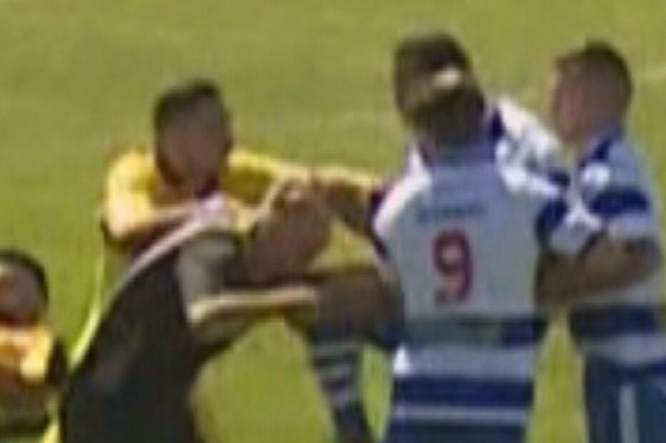 Canelas, futebol, ficha, polícia, fc porto, Marco ‘Orelhas’, Macaco, árbitros, agressão, Fernando Madureira