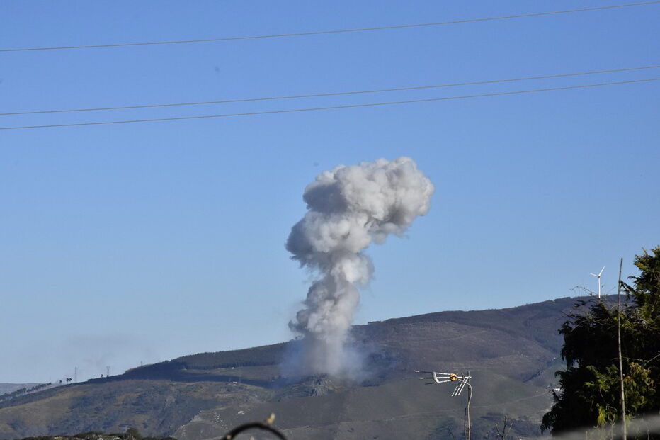 Imagem do resultado das explosões numa fábrica de pirotecnia, em Lamego