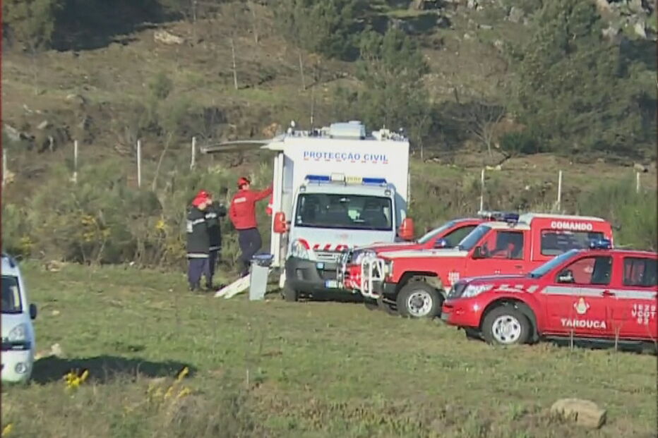 buscas retomadas em pirotecnia de Lamego