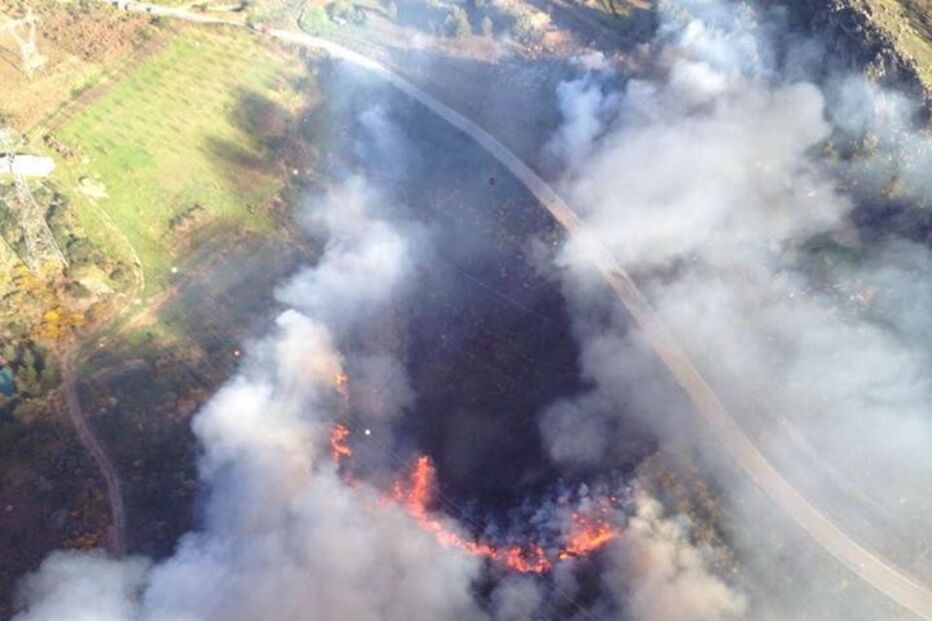 Imagem aérea do incêndio após as explosões