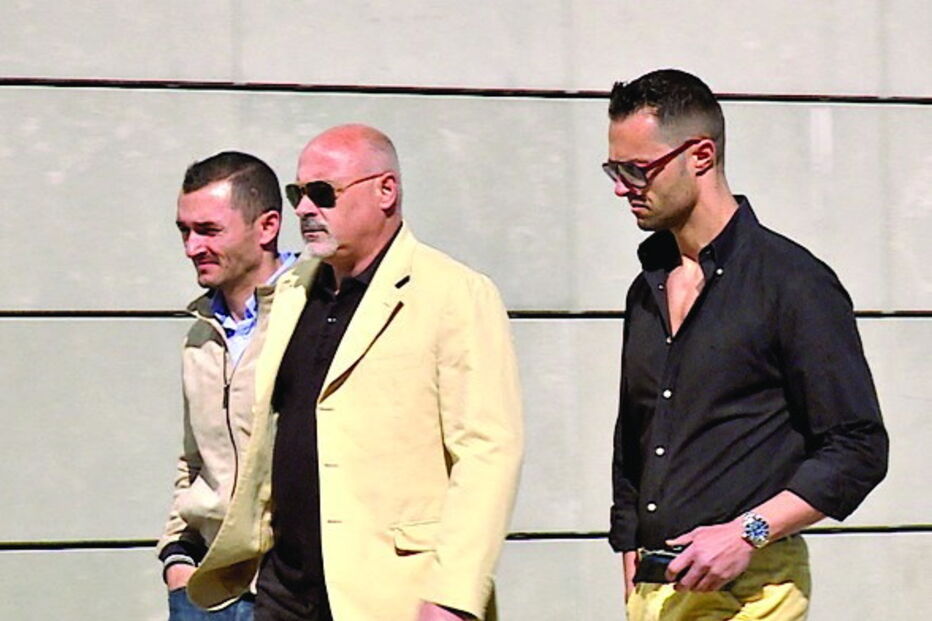 Polícias absolvidos   