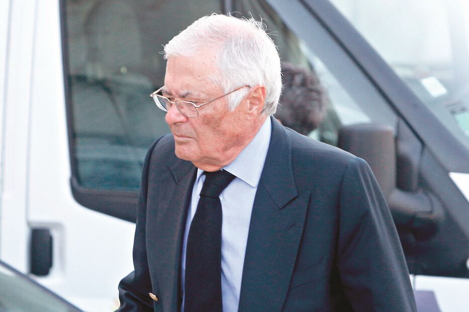 O ex-presidente do Sporting ofereceu ao ex-ministro uma participação de cerca de 15% no capital da Pleiade