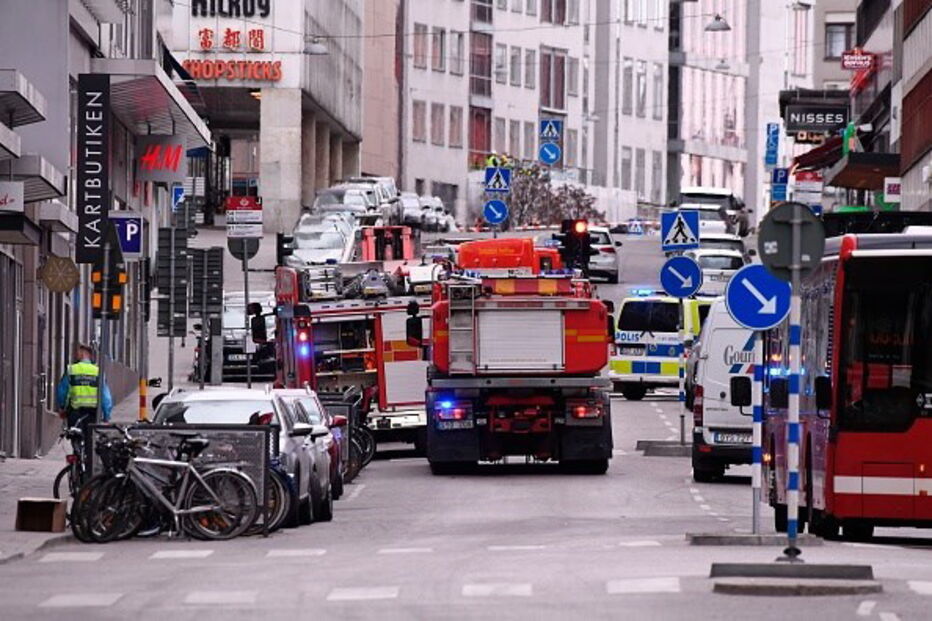 2017-04-07_15_22.45 sweden6.jpg