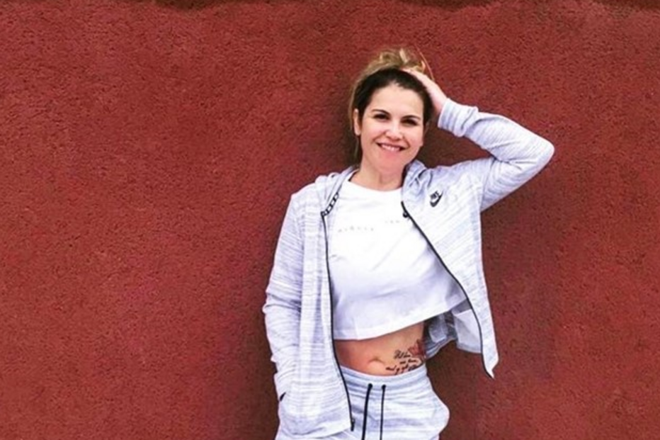 Katia Aveiro faz lipoescultura