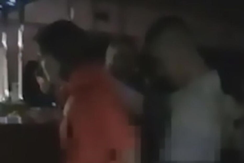 Casal filmado a fazer sexo em discoteca