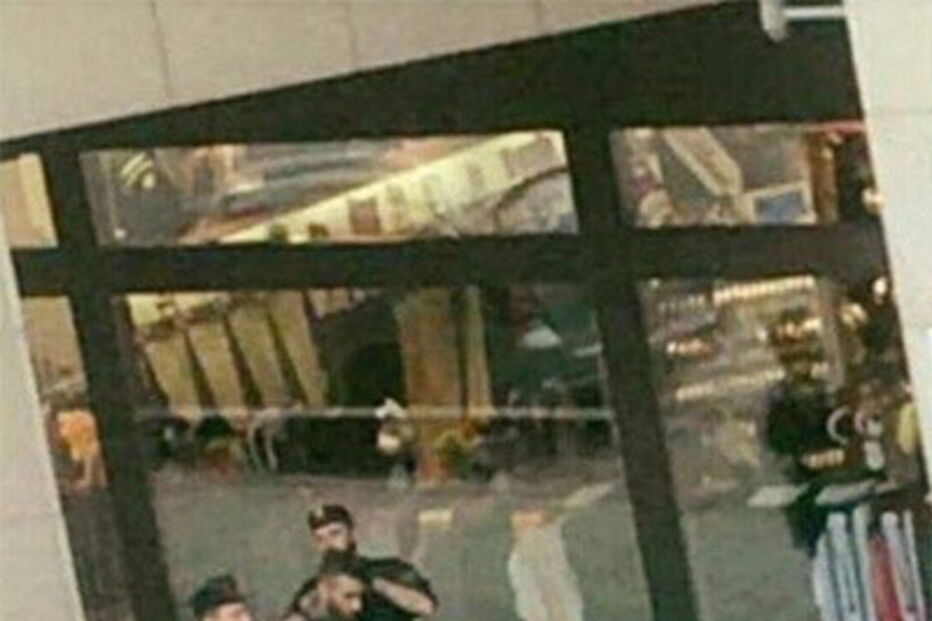 Imagens captam momento em que suspeitos foram detidos pelas autoridades suecas