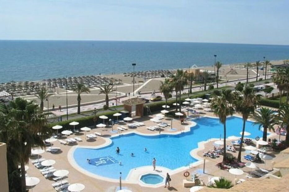 Hotel, estudantes, portugueses, Pueblo Camino Real, danos, prejuízos