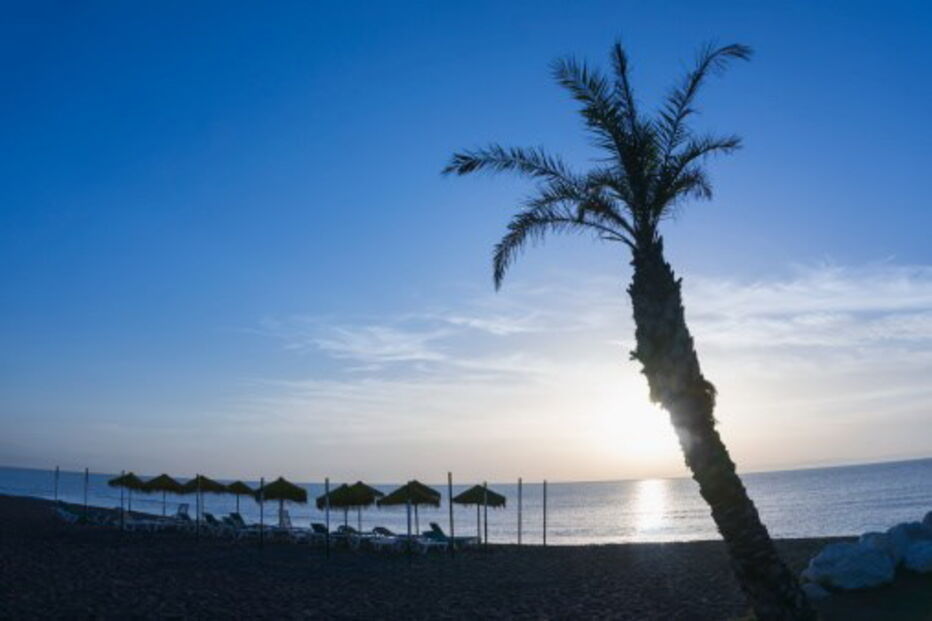 Cerca de mil estudantes portugueses foram expulsos de hotel em Torremolinos, em Espanha