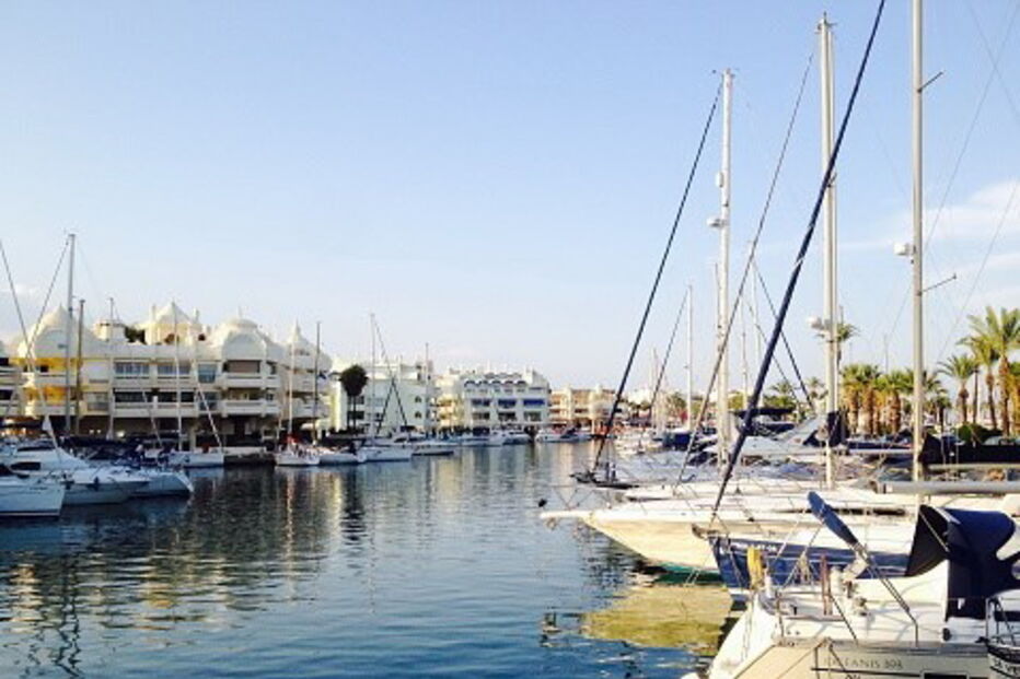 Cerca de mil estudantes portugueses foram expulsos de hotel em Torremolinos, em Espanha