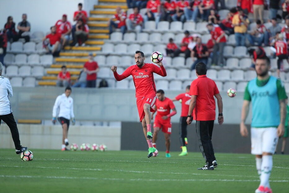 Benfica rumou a Moreira de Cónegos para jogar mais uma etapa da Liga Portuguesa de Futebol