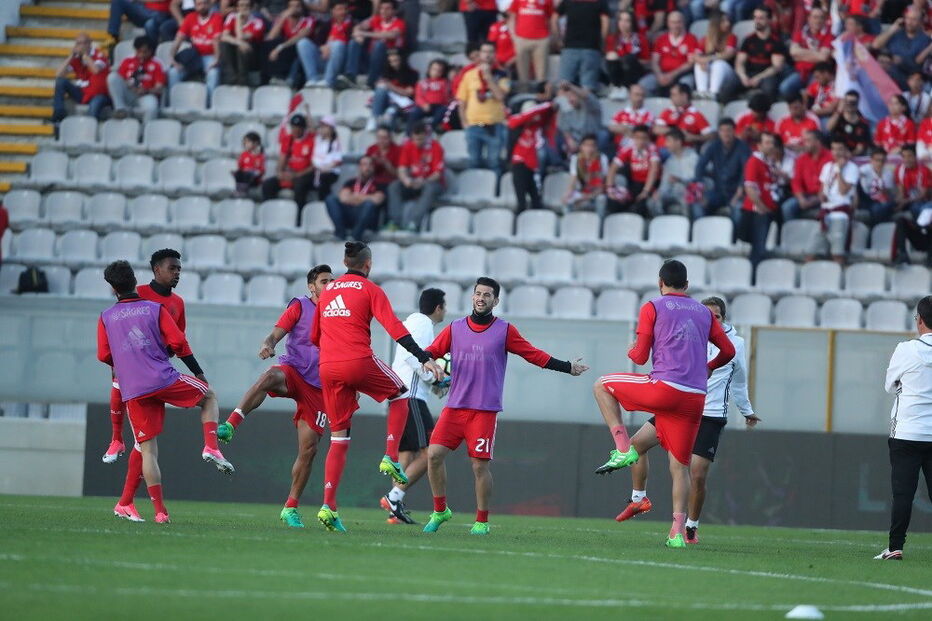 Benfica rumou a Moreira de Cónegos para jogar mais uma etapa da Liga Portuguesa de Futebol