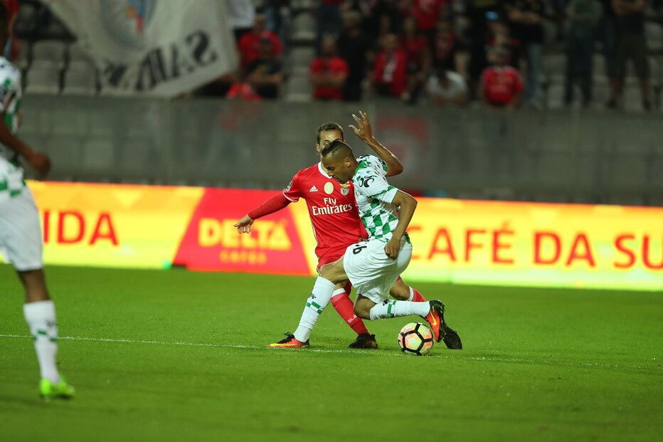 Benfica rumou a Moreira de Cónegos para jogar mais uma etapa da Liga Portuguesa de Futebol	