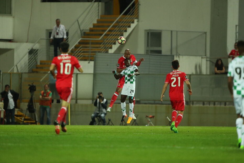 Benfica rumou a Moreira de Cónegos para jogar mais uma etapa da Liga Portuguesa de Futebol	