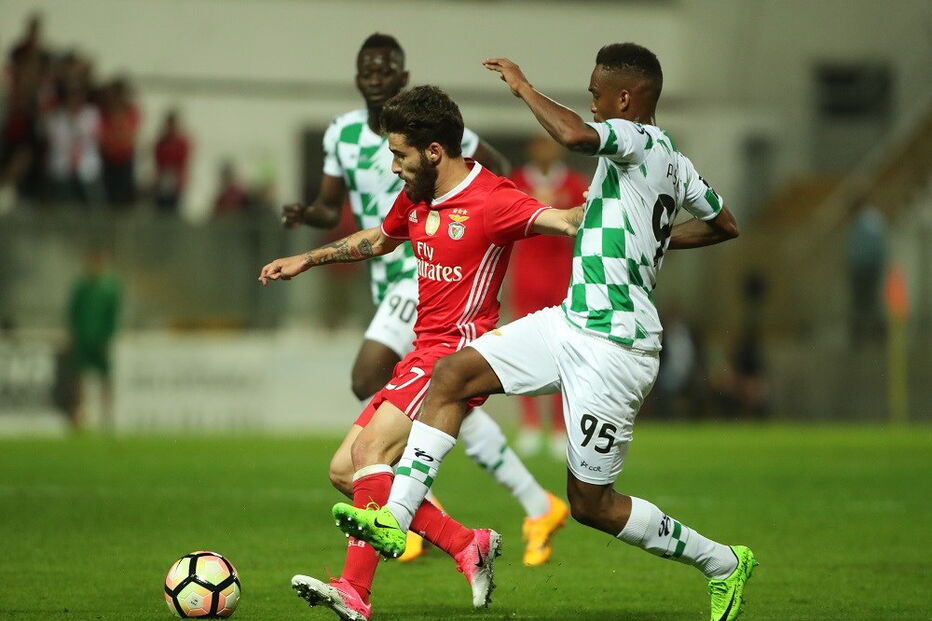 Benfica rumou a Moreira de Cónegos para jogar mais uma etapa da Liga Portuguesa de Futebol	