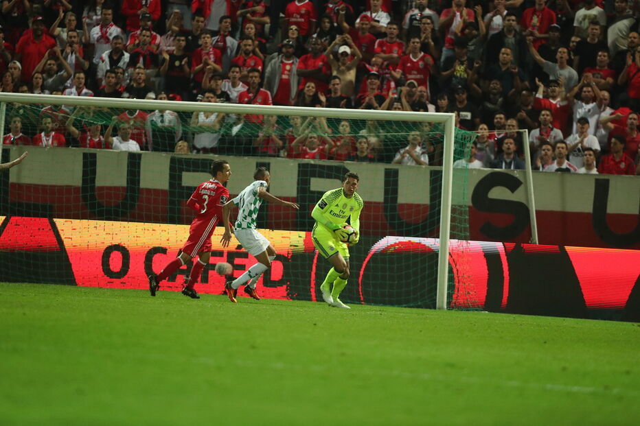 Benfica rumou a Moreira de Cónegos para jogar mais uma etapa da Liga Portuguesa de Futebol	