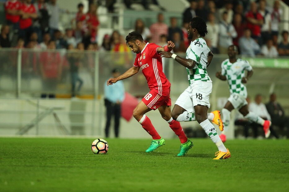 Benfica rumou a Moreira de Cónegos para jogar mais uma etapa da Liga Portuguesa de Futebol	
