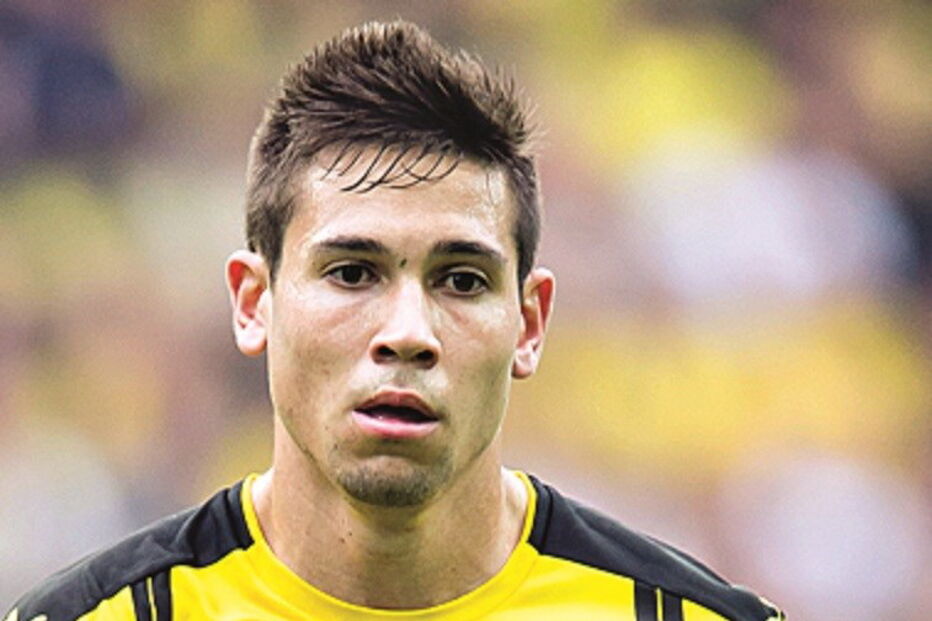 Raphael Guerreiro tem 23 anos  