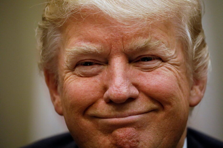 Donald Trump, Afeganistão, ataque, GBU-43, distúrbios, guerras e conflitos