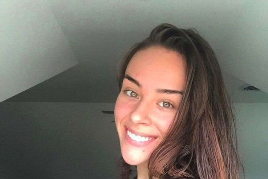 Morgan Mikenas não se depila há mais de um ano