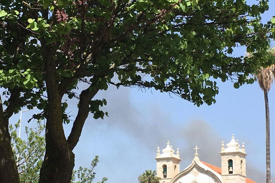 Moradores captaram coluna de fumo após tragédia	