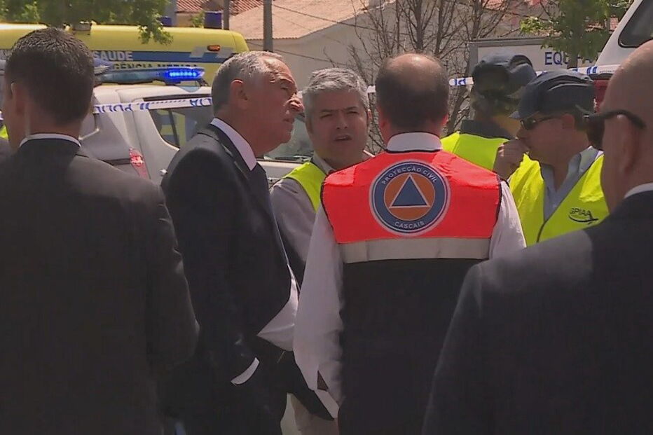 Marcelo Rebelo de Sousa no local da tragédia em Tires
