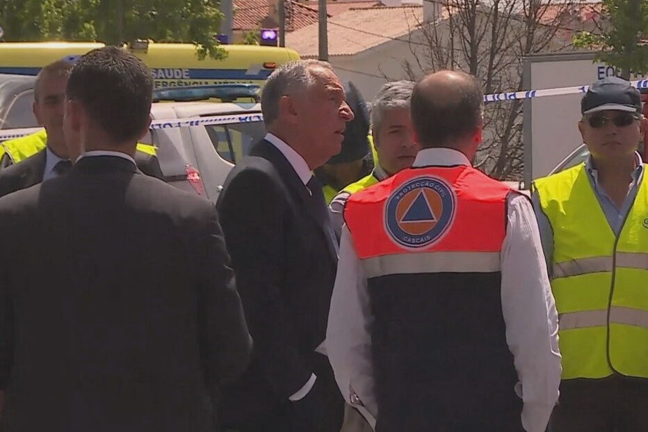Marcelo Rebelo de Sousa no local da tragédia em Tires