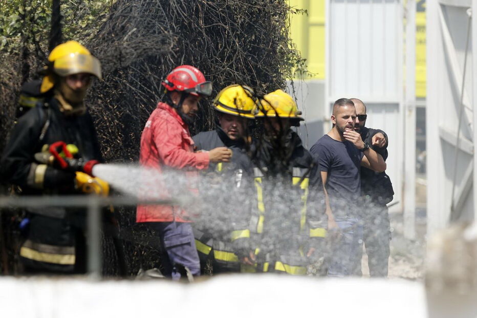 Avião despenha em Tires matando cinco pessoas