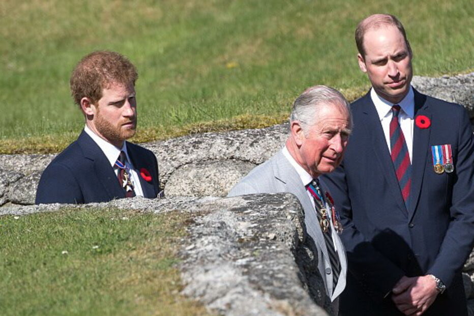 O príncipe Harry tinha 12 anos quando a princesa Diana morreu num trágico acidente de carro, em 1997