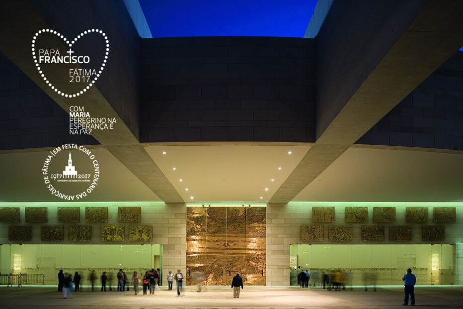 2017-04-17_22_03.59 postal de Fátima 3.jpg