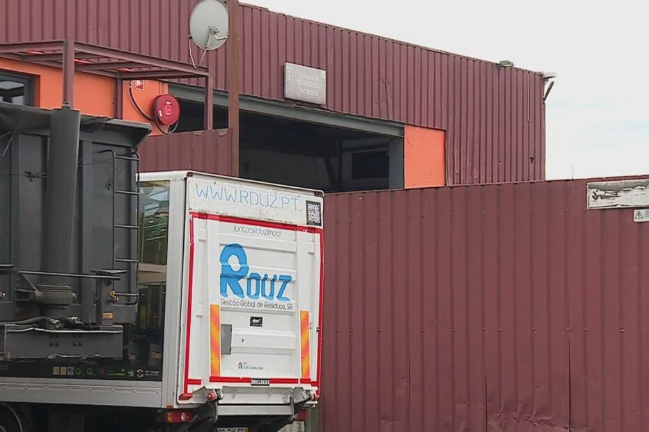 Póvoa de Varzim, acidentes e desastres, acidentes de trabalho, retroescavadora