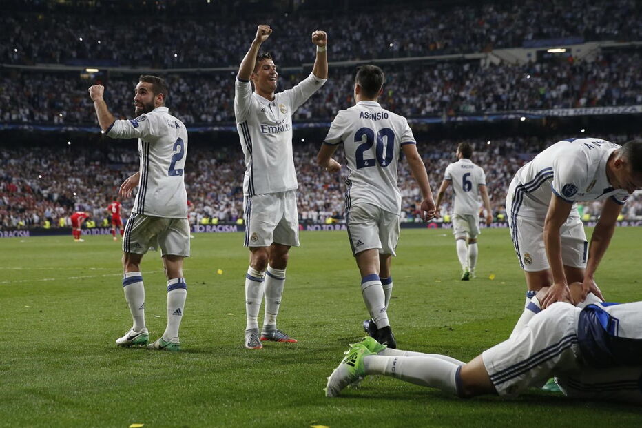 Ronaldo marcou três golos ao Bayern de Munique e selou a vitória do Real Madrid na Champions