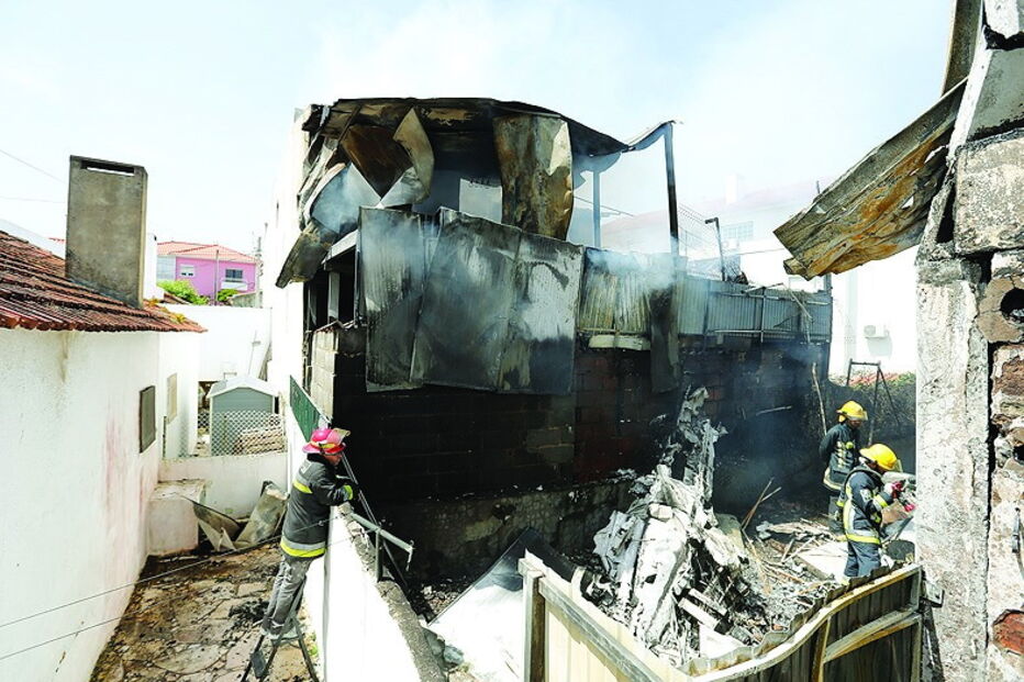 Tires, avião, avioneta, aeronave, mortes, seguradora