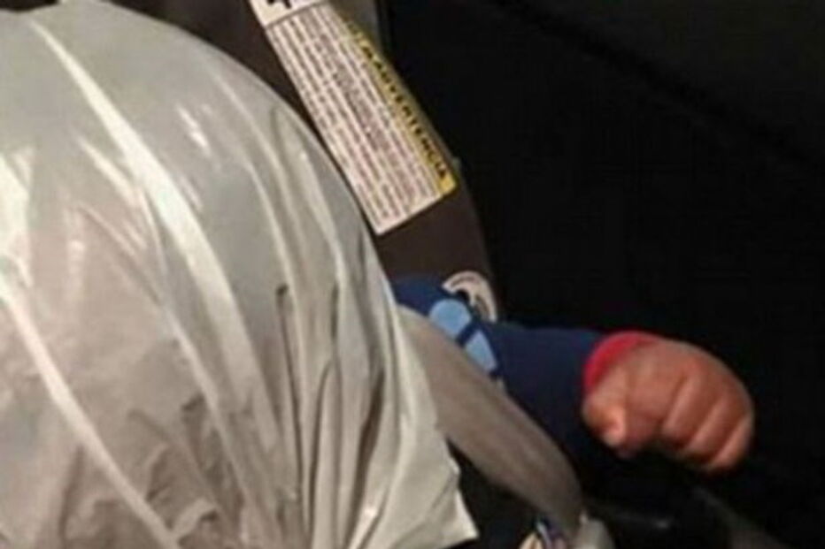 Jamelle Peterkin torturou o filho, de apenas um ano e filmou os crimes