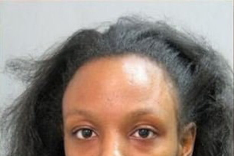 Jamelle Peterkin torturou o filho, de apenas um ano e filmou os crimes