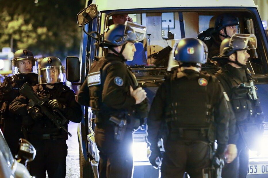 Daesh, França, Karim Cheurfi, Emmanuel Macron, Marine Le Pen, Frente Nacional, Paris, crime, lei e justiça