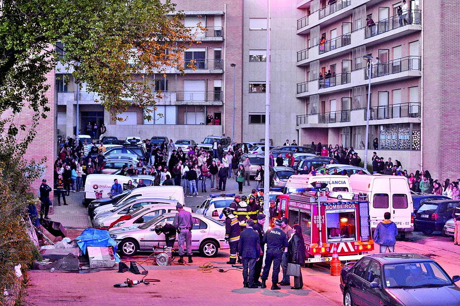 estudantes, saltos, tragédia, alunos, ensino, Universidade do Minho, colegas, praxe, Braga