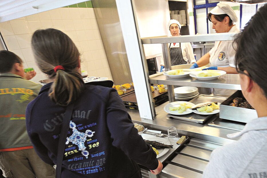 pais, apagão, refeições, ensino, escolas, controlo, entrada, educação, comida, plataforma