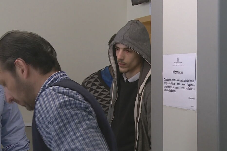 2017-04-26_10_52.48 dono cão morde menina 1.jpg